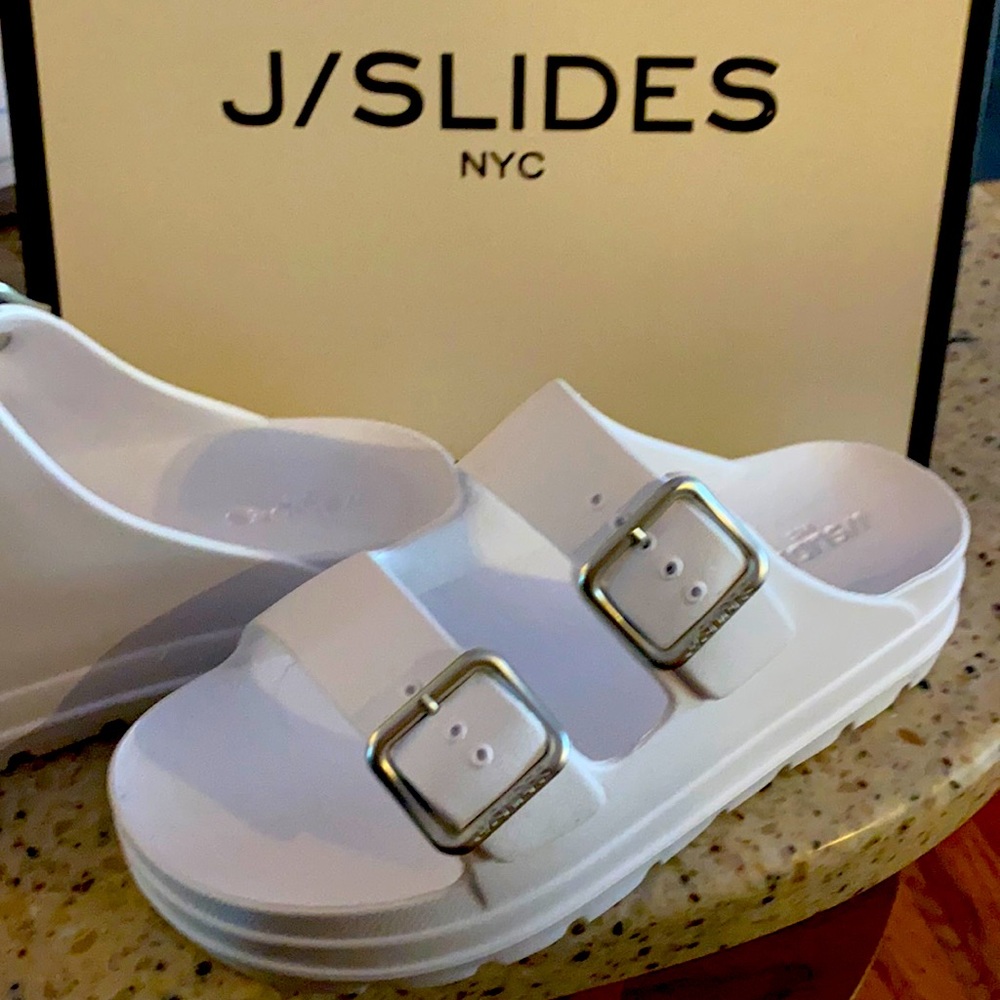 J/SLIDE WEDGE SANDALS